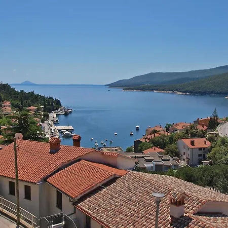 Fuer 4 Personen Ca 90 Qm In Rabac, Istrien Bucht Von Apartman Rabac